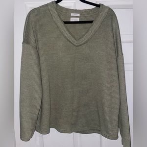 Green Ribbed Long Sleeve V-Neck